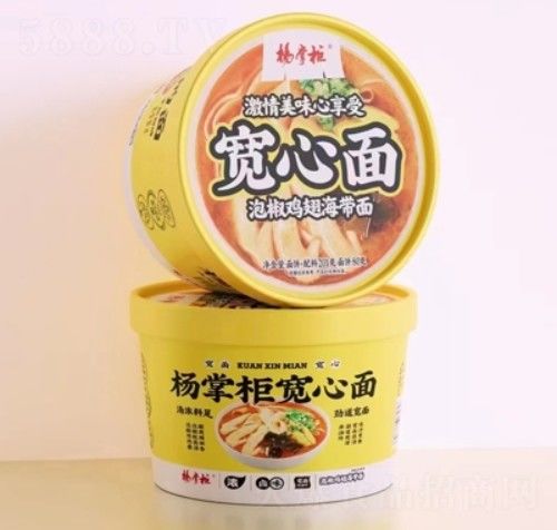 OEM Leggermente piccanti noodles orientali istantanei gusto di pollo barile tecnologia non fritta 201g*12