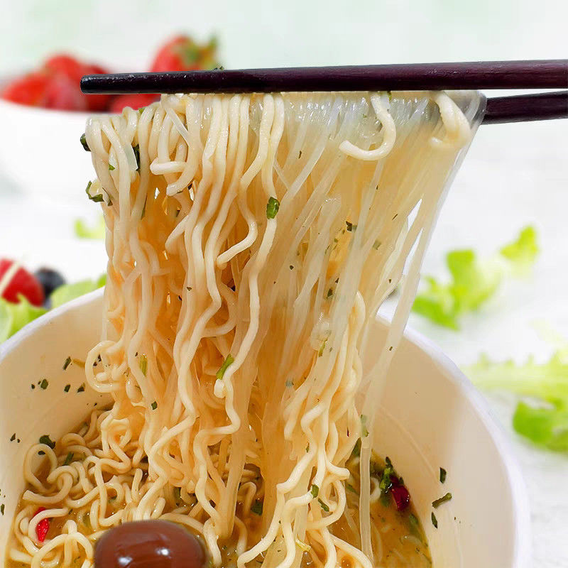 Coppia cinese Noodle istantanee con Vermicelli Chongqing caldaia sapore zuppa Noodle