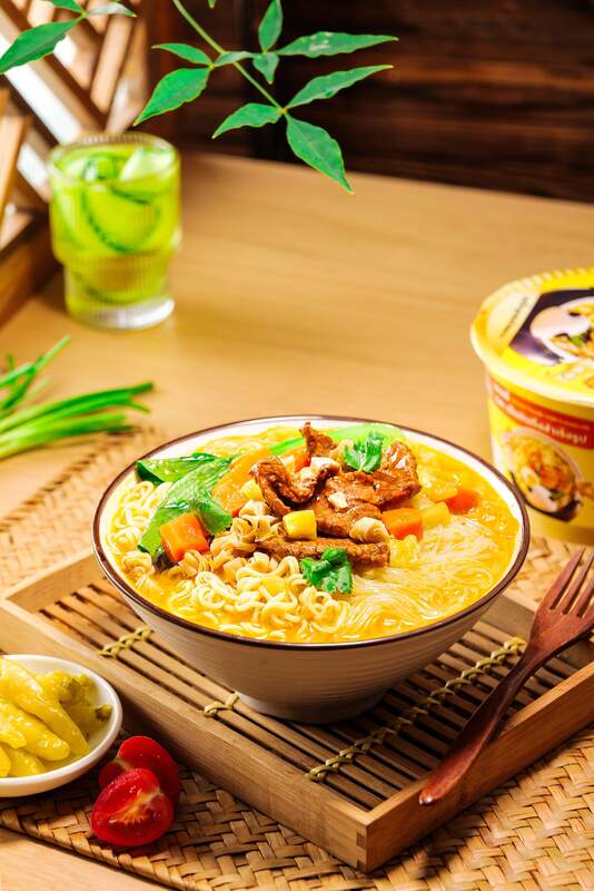 Ingredienti della salsa Standardizzazione del peso netto Miglioramento della precisione dell'imballaggio e della durata di conservazione di 12 mesi